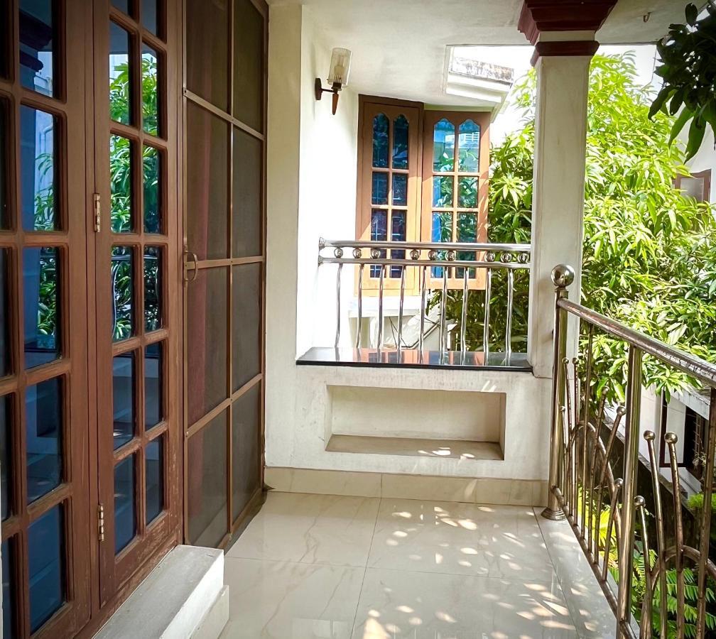 Benheal Homestay Kochi Екстериор снимка