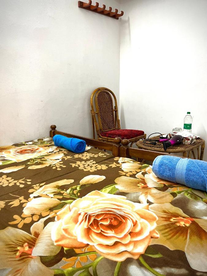 Benheal Homestay Kochi Екстериор снимка